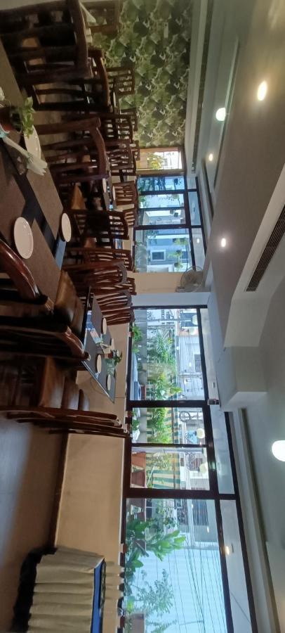 Hotel Raintr33 Hyderabad Luaran gambar